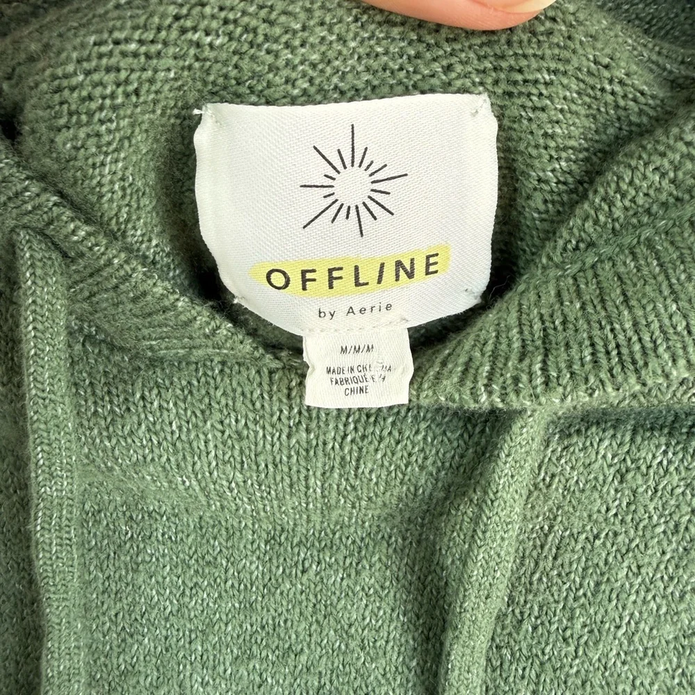 OFFLINE‎ by Aerie Green Floral Graphic Hoodie Sweater M